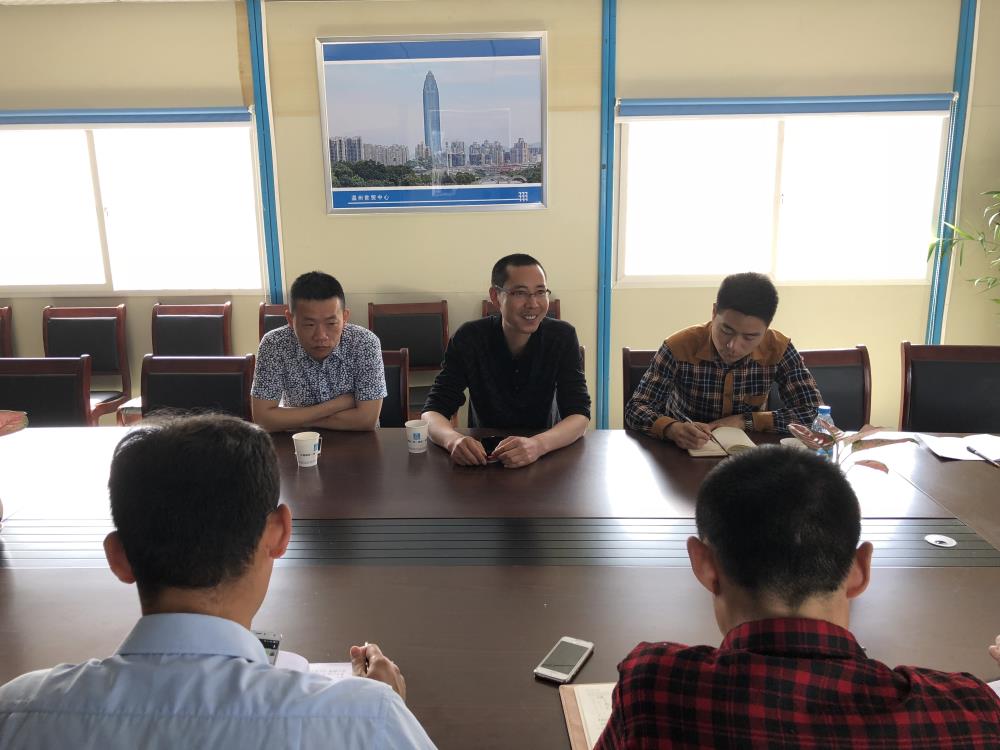2018年4月2日福建易順公司一行在公司董事長(兼總經理)帶領下，在中共南平市委黨校(市行政學院)新校區(qū)與中國建筑一局(集團)建設工程項目部進行了廣泛交流，探討EPC項目的開展及如何展開“省文明施工工地，創(chuàng)閩江杯創(chuàng)優(yōu)活動。